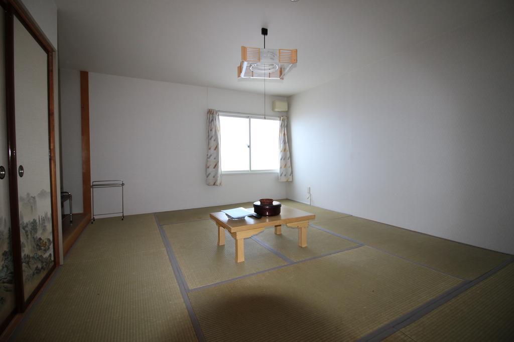 Ryokan Saihokutei Rishirifuji Exterior foto